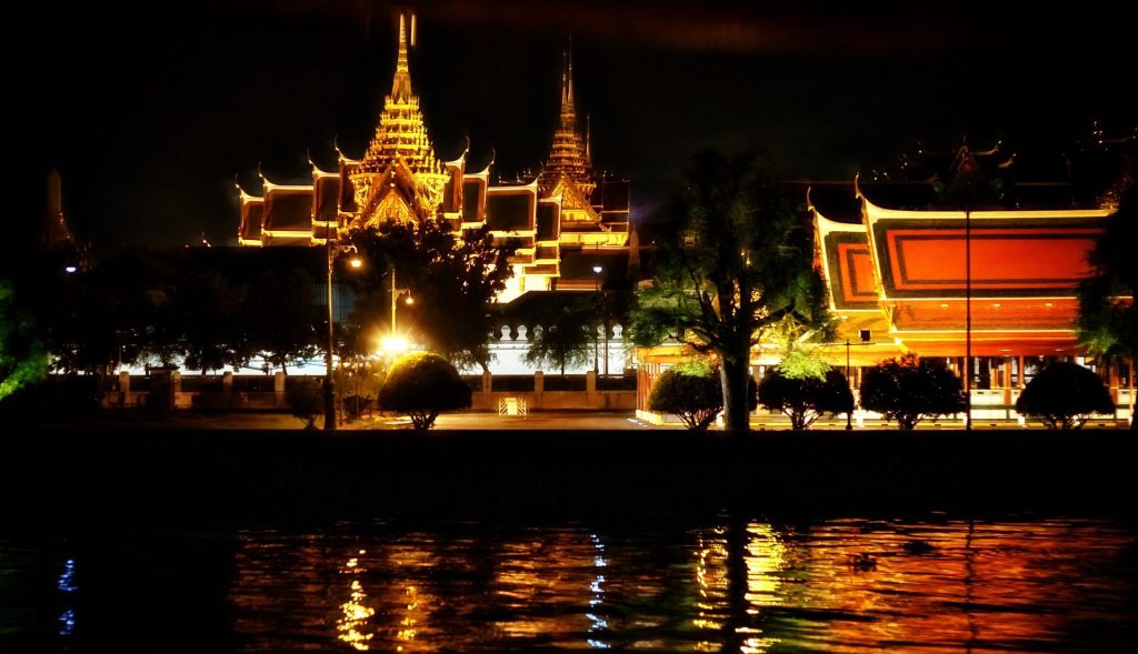 Tajlandia nocą
